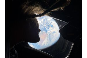 NASA julkaisi k�nnyk�n taustakuvaksi sopivia kuvia Artemis II -kuulennolta - t��lt� ne l�ytyv�t