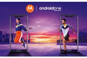 Motorolalta kaksi kilpailukykyist Android One -puhelinta huokeaan hintaan