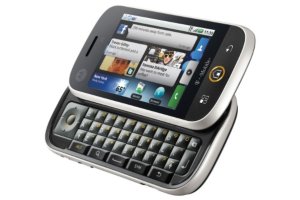 Motorola julkisti ensimmisen Android-puhelimensa