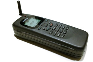 Nokia Communicator tytti 25 vuotta - suomalainen lypuhelin, ennen lypuhelin-sanan keksimist