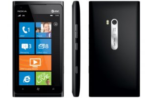 Lumia 910 Nokian ensimminen Windows Phone 8 -puhelin?