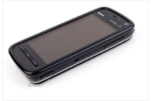 Nokialta hopeinen 5800 XpressMusic