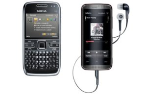 Nokialta 5530-kosketusnyttluuri ja E72-lypuhelin