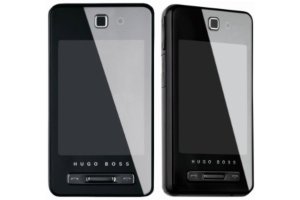 Samsung lissi Hugo Bossin nimen TouchWiz F480 -kosketusnyttpuhelimeen