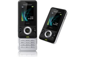 Sony Ericssonilta uusi halpa Walkman-musiikkipuhelin