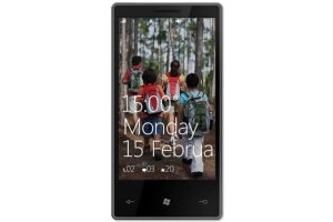 Windows Phone 7 Series alustavasti 800x480-nytille
