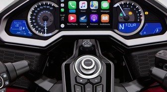Hondalla juolahti – Lisäsi Apple CarPlayn moottoripyörään