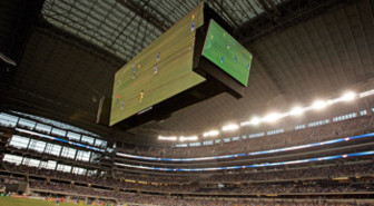 Maailman suurin teräväpiirtonäyttö peittäisi kaukalon