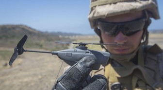 Yhdysvallat tilaa tuhansia nano-koptereita sotilailleen