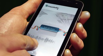 Fraunhoferin uusi koodekki lupaa CD-laatua VoIP-puheluihin