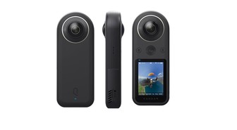 Kandao QooCam 8K -taskukameralla voi kuvata 360 asteen 8K -videota - Suomessa myyntiin 649 euron hinnalla