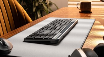 Logitechin Signature Slim Solar+ K980 -näppäimistö saa virtansa kokonaan auringosta tai keinotekoisesta valonlähteestä