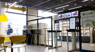 R-kioski avasi ensimmäisen ilman henkilökuntaa toimivan R-kioski Go! -myymälän Helsingissä