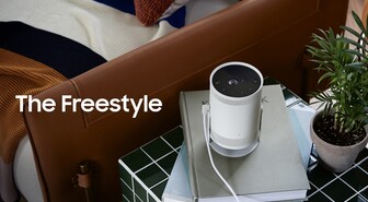 Samsungin erikoinen The Freestyle -projektori nyt ennakkotilattavissa - kaupan päälle vuodeksi Elisa Viihde Viaplay
