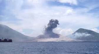 Kiitos mobiilikameroille: Ällistyttävä tulivuorenpurkaus taltioitui videolle