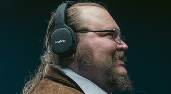 Kotimaiselta Valcolta VMK15 -vastamelukuulokkeet