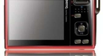 BenQ:lta maailman ohuin 8Mpix digikamera