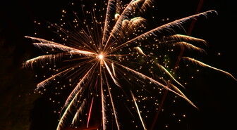 Teknologiavuoden 2025 yhteenveto: Teknologia on yhä enemmän politiikkaa, tekoälyhypen vuosi, ikärajat saapuivat nettiin, ..