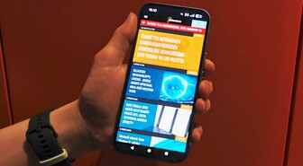 Arvostelussa Googlen halvin oma kännykkä, Pixel 10a - kierrätystä viime vuodesta