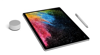 Microsoftin lupaa tuplasti MacBook Pro:n tehot uudella Surface Book 2:lla