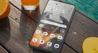 Motorolalta virtaan panostava Edge 70 Max: 7100 mAh:n akku, 90 watin langallinen lataus ja 25 watin langaton lataus