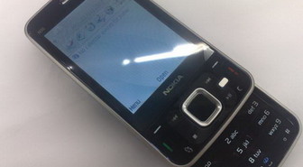 Nokia N96 vuoti julkisuuteen