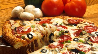 Maailman kallein pizza: Kaksi perhepitsaa, yhteensä 317 miljoonaa euroa