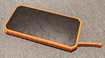 Omistatko kännykän? Finnairilta uusi ohje lentomatkustajille