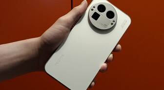 Arvostelussa myyntihitiksi noussut Realme GT 8 Pro - OnePlussan huippupuhelinten 