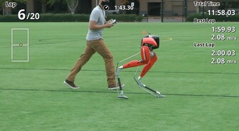 Robotti oppi juoksemaan itse - ja juoksi 5km lenkin tekoälynsä varassa