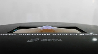 Venyy ja paukkuu: Samsung esitteli uudenlaiset näytön