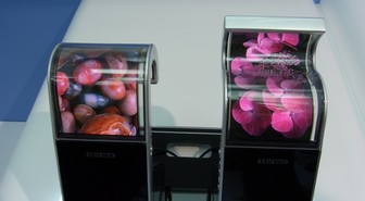 Samsung demoaa taipuisaa näyttöä tammikuun CES-messuilla
