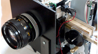 Tällainen on kotitekoinen 130 megapikselin digikamera