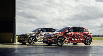 Valittelu, että autoissa on liian vähän fyysisiä nappeja voi loppua: Volkkarin uutuudessa niitä on, valtavan paljon