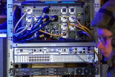 5G sotakäyttöön – Bittium ja Telia rakensivat taistelunkestävän hybridiverkon