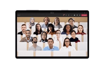 Microsoft antaa kenkää Teamsin turhille kikkailuille ja keskittyy olennaiseen