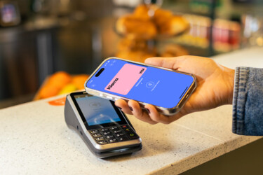 MobilePay sai uuden lähimaksukortin, mutta perinteiset suurpankit puuttuvat yhä valikoimasta