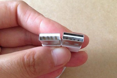iPhone 6:n mukana tulee uusi johto: USB-liitin mahtuu kummin päin tahansa