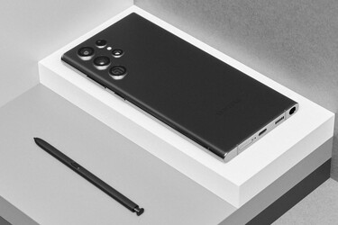Galaxy S22 Ultra on S Pen -kynää ja vähäisessä valaistuksessa kuvaamista rakastavien huippupuhelin