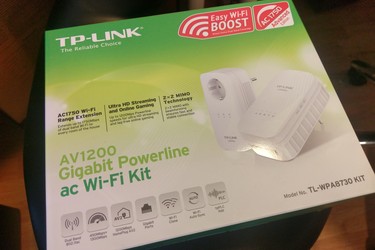 Netti jakoon sähköverkon kautta – kokeilussa TP-LINK Powerline-adapteri