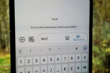 Tekstiviestien kytt kasvoi merkittvsti, kun Facebook ja WhatsApp olivat poissa pelist