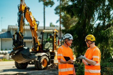 Valokuitunen saa uuden omistuksen: Telialle suurempi osuus, CapMan Infra myy omansa pois