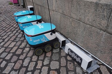 Starshipin kuljetusrobotit alkavat ladata itseään langattomasti – pilotti käynnistyy Helsingissä