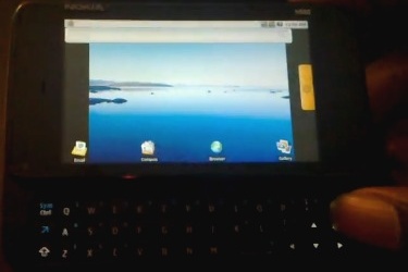 Videolla Nokian Android-puhelin