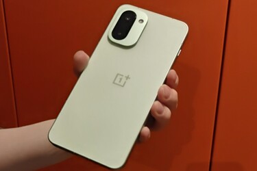 Arvostelussa se melkein lippulaivamalli, OnePlus 15R - hurja akkukesto, mutta kamerat ovat pettymys