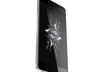 OnePlus X esiteltiin – muotoilua korostava puhelin edulliseen hintaan