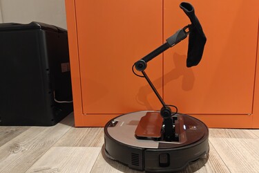 Roborock Saros Z70 arvostelu - käsivarrella varustettu robotti-imuri