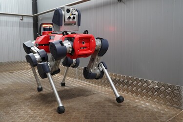 Robottikoira paiskii töitä Helsingin voimalaitoksella – tekee vuodessa moninkertaisesti enemmän mittauksia kuin ihminen