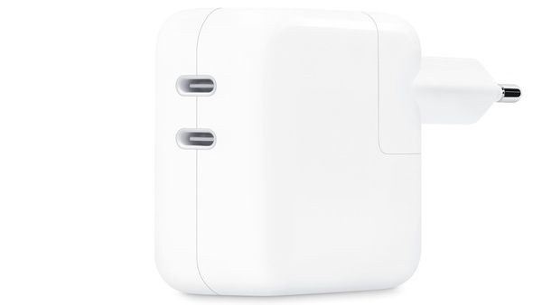 Applen MacBook Airille suunnattu laturi sisältää kaksi USB-C -porttia