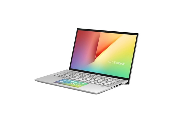 Päivän diili: Core i7 -suorittimella ja 16 GB:n keskusmuistilla varustettu Asus VivoBook S14 nyt 749 euroa